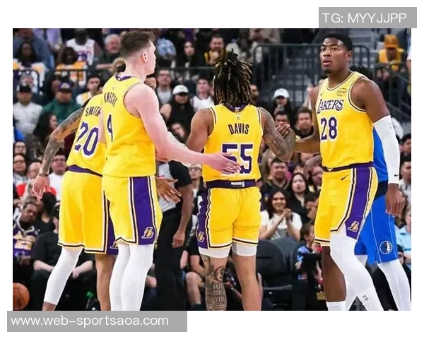 达蒙琼斯利用詹姆斯缺阵内幕消息赌球并告知周围人压雄鹿获胜